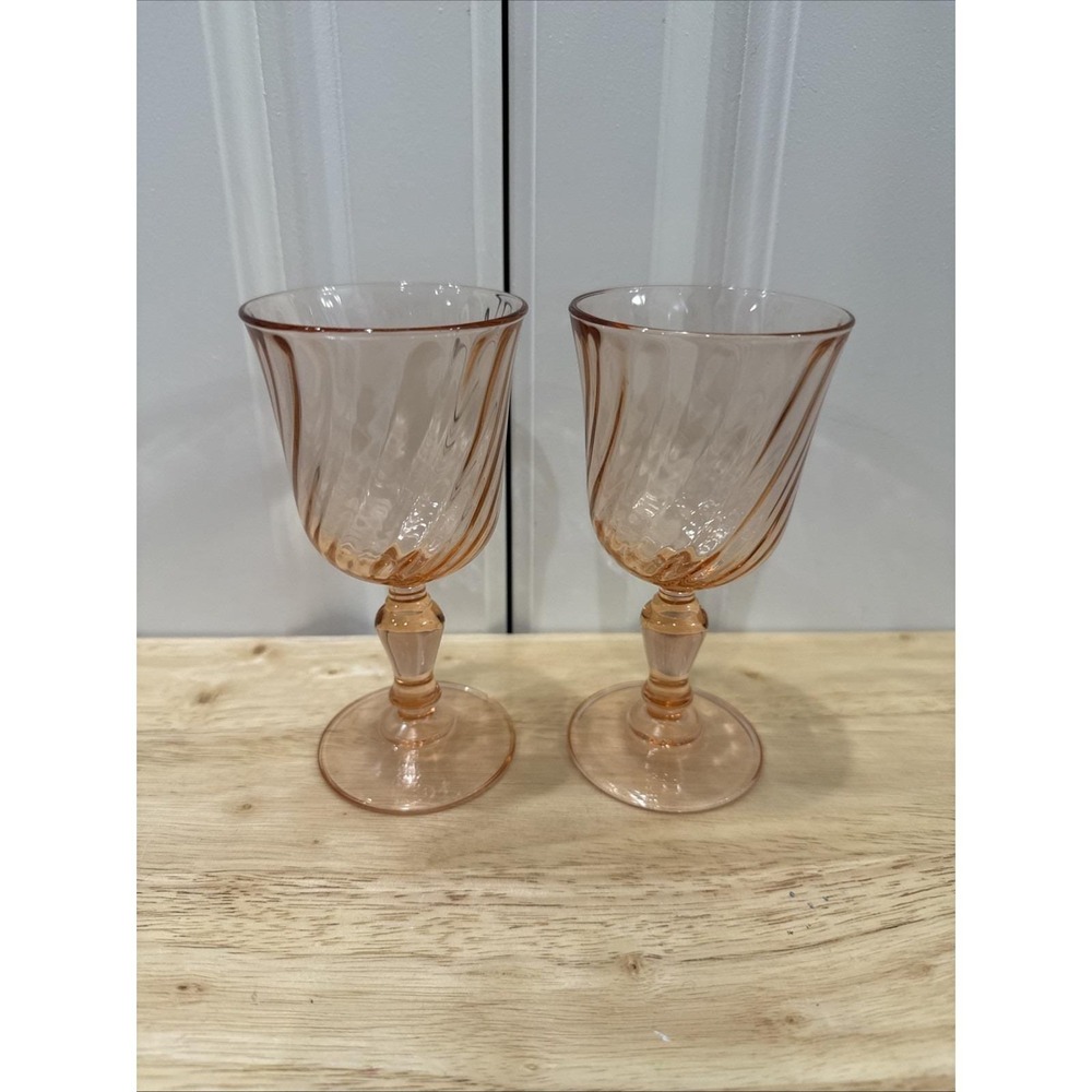 Vintage Luminarc France Pink Swirl Depression Wine Glasses 6" Set of 2